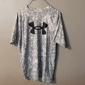 Under Armour Youth Black, White and Grey Patterned Tee